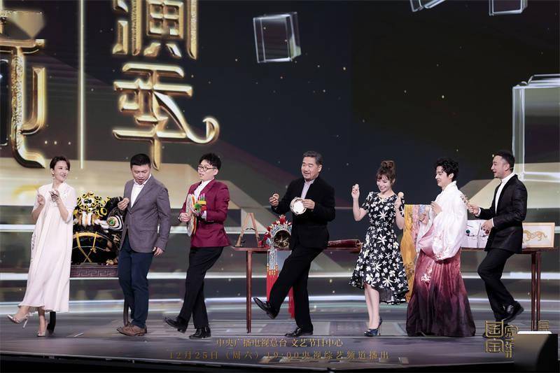 新澳今晚开什么特马仙传,新澳今晚特马仙传揭秘，探寻神秘世界的奇幻之旅