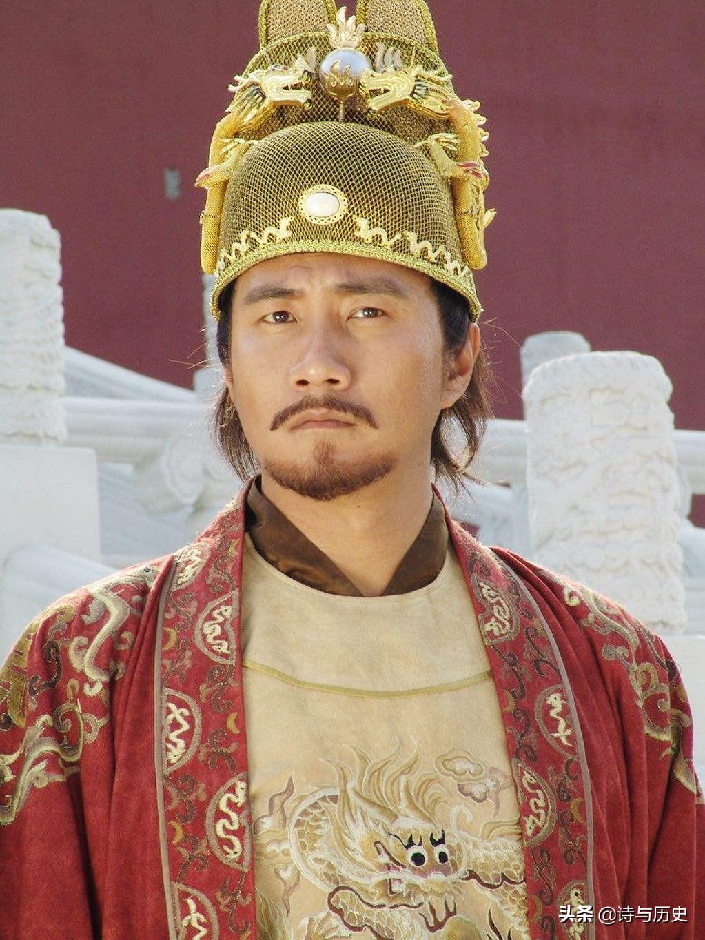 刘伯温三期必中一期的内容,刘伯温三期必中一期，策略与智慧的完美结合